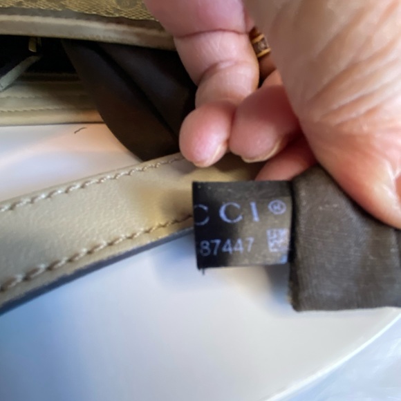 Gucci Monogram Canvas Vintage Crossbody - Picture 3 of 16